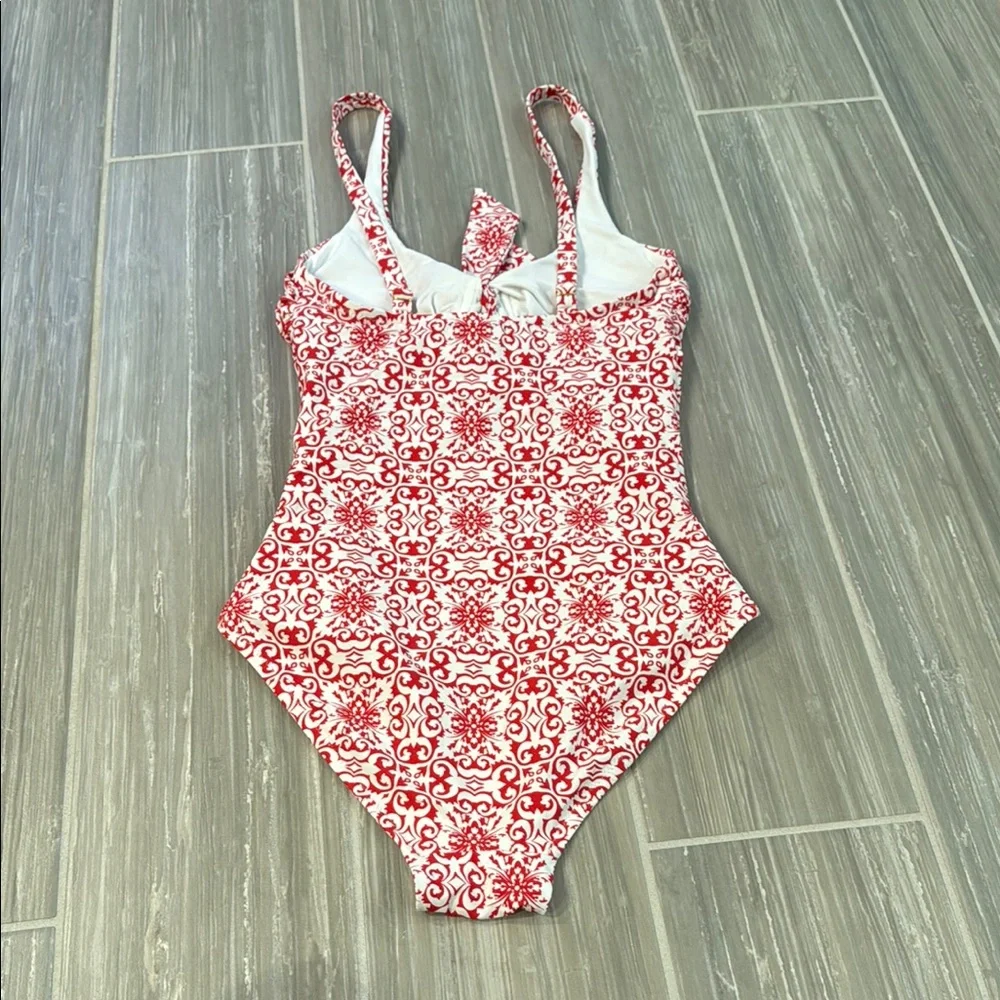 Melissa Odabash Women’s Red Patterned one piece Swimsuit, size 4